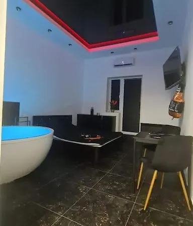 Apartament Zloty Z Jacuzzi Bydgoszcz Exterior photo
