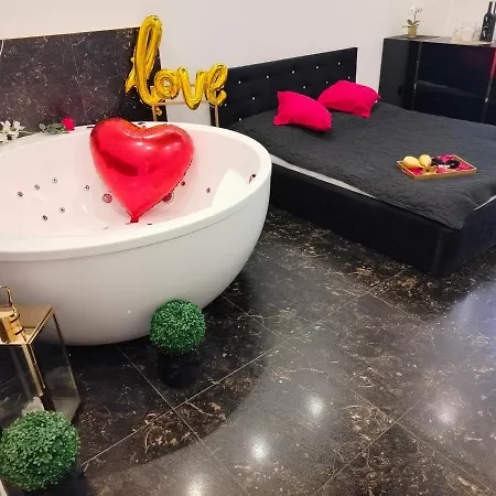 Apartament Zloty Z Jacuzzi Bydgoszcz Exterior photo